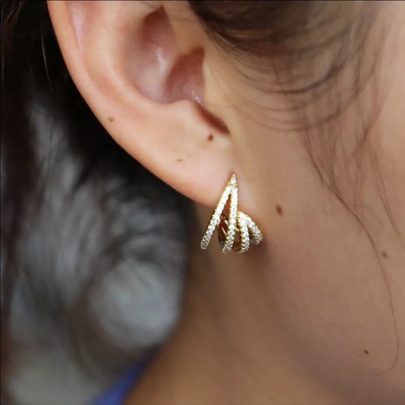 🔥CLEARANCE🔥CZ luxury earrings - Picture 5 of 5